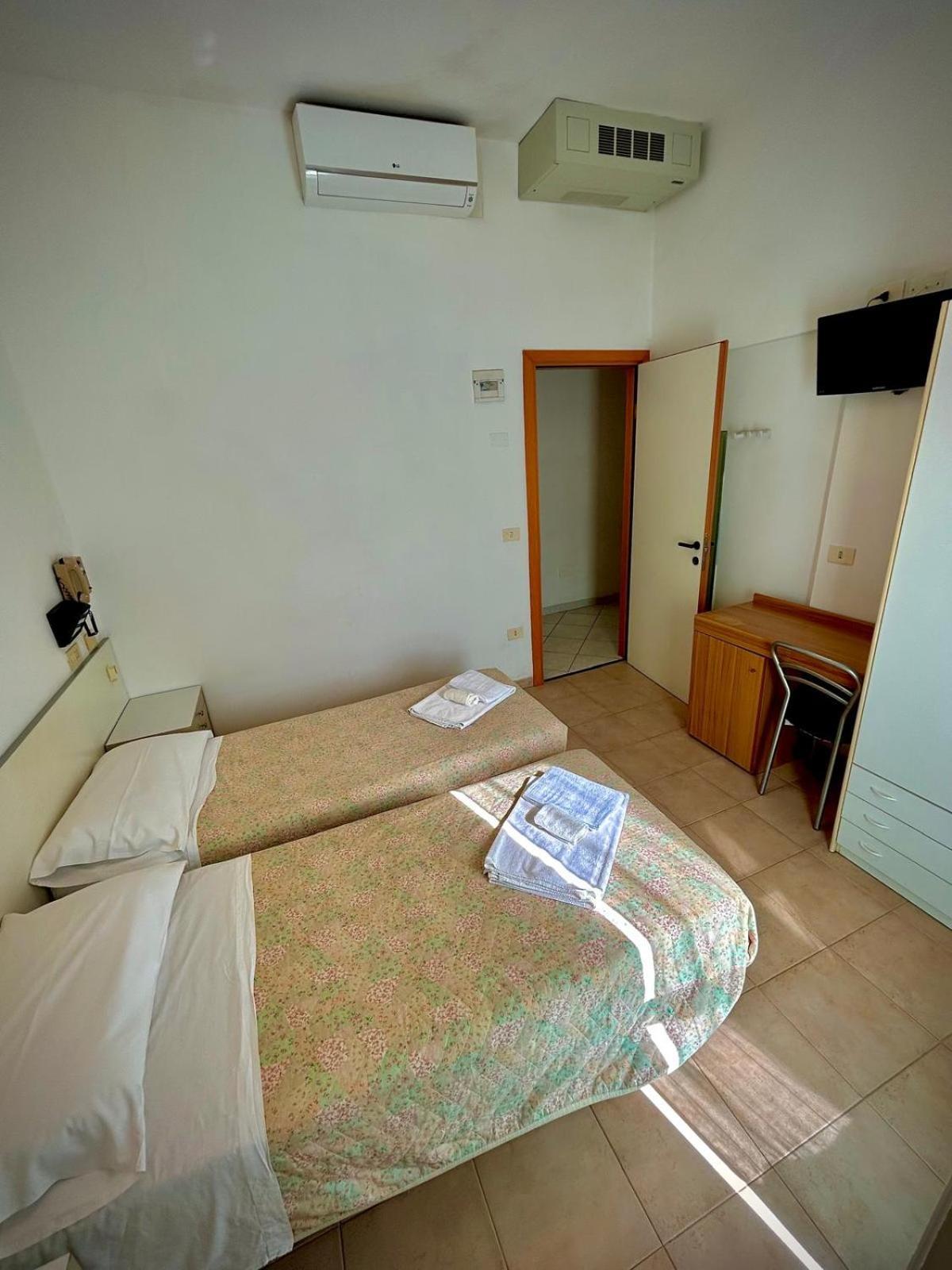 Hotel Sacramora Rimini Dış mekan fotoğraf